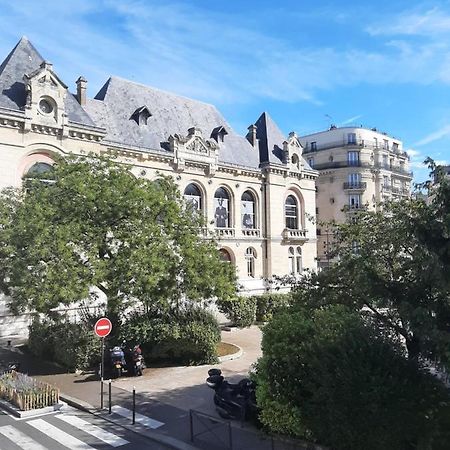 Ferienwohnung La Studette Du Theatre Boulogne-Billancourt Exterior foto